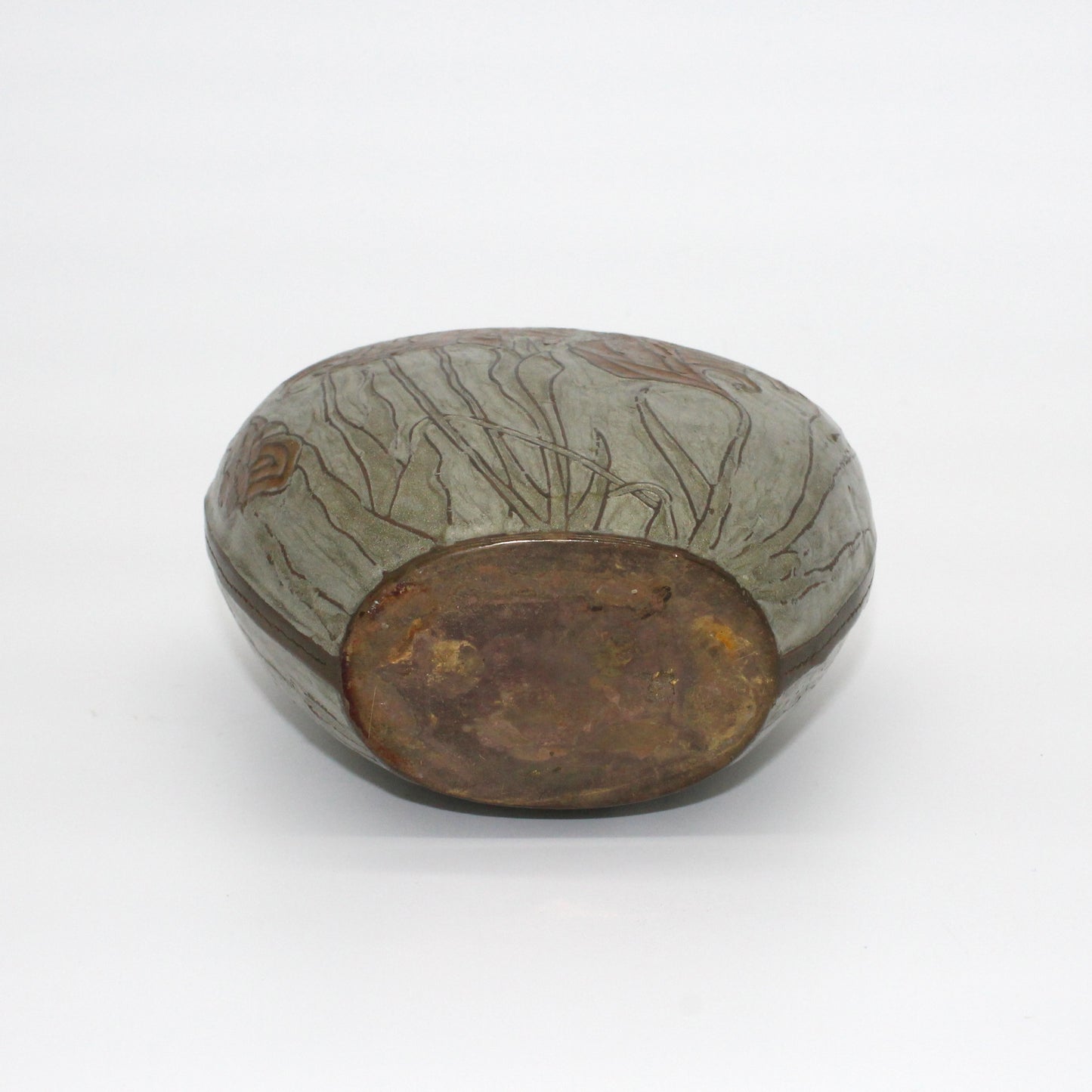 Bottom of decorative bass and emanel vase.