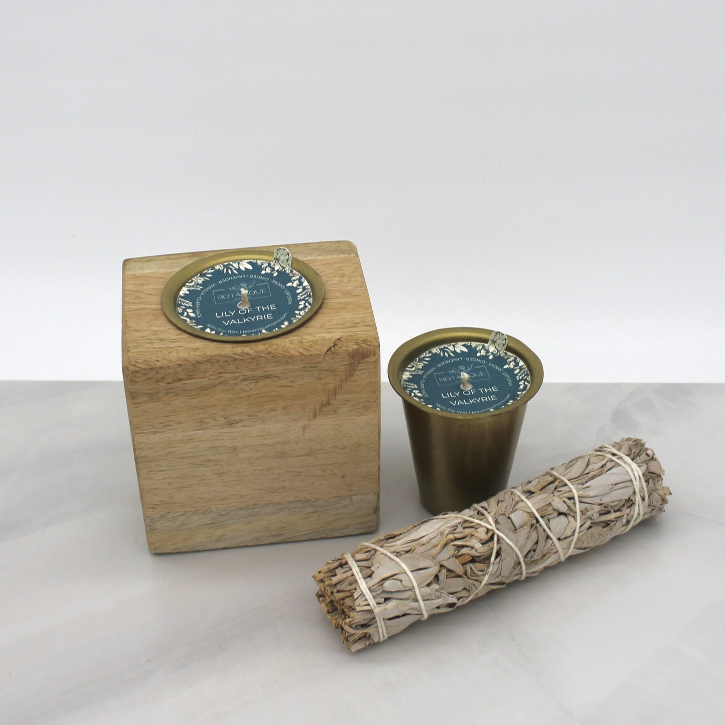 Refillable Rustic Mango Wood Candle Collection